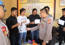 Wakapolres Lampung barat pimpin langsung pengecekan tes urin terhadap anggota Sat Reskrim