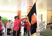 Ketua KONI Lampung Barat Mengukuhkan Kontingen Lam-Bar Untuk Mengikuti POPROV ke-9 Tahun 2022